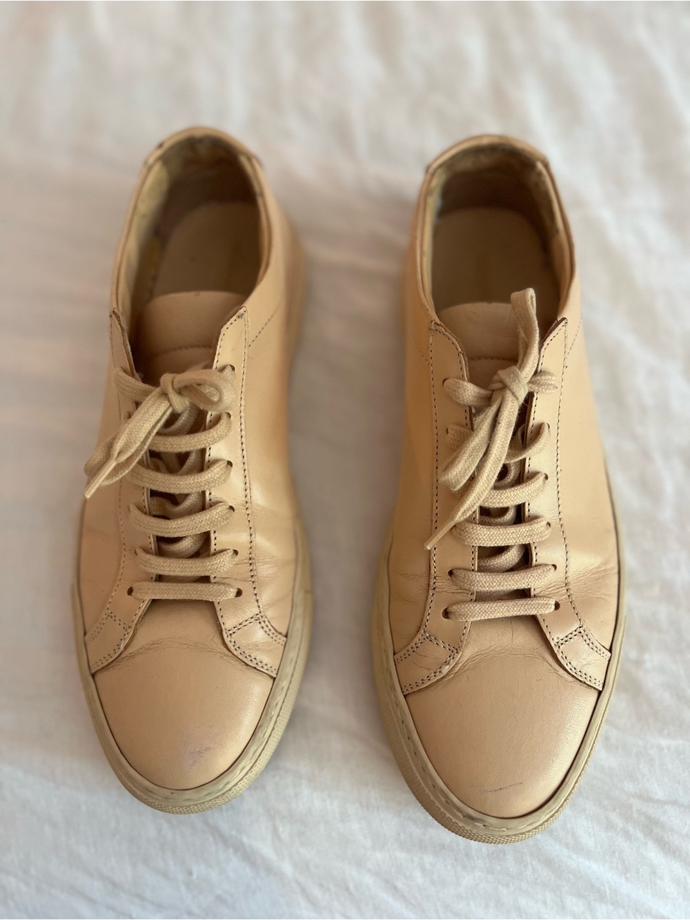 Common Projects Women’s light peach sneakers